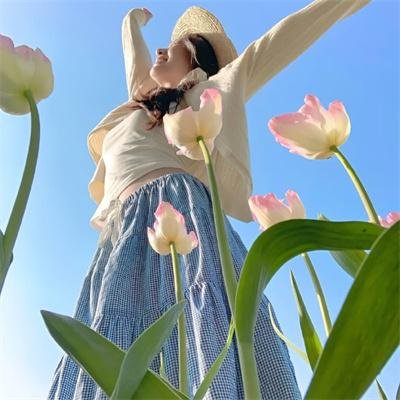 春泛桃花源